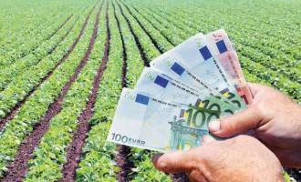 Πώς θα επιστρέψουν επιδοτήσεις 320 εκατ. ευρώ οι 725.000 αγρότες