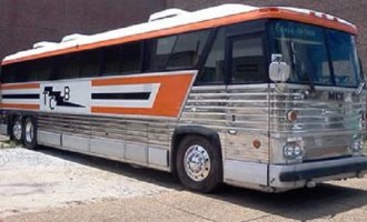 268.000 δολάρια πουλήθηκε το ιδιωτικό λεωφορείο  του Έλβις Πρίσλεϊ