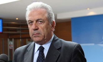 Αβραβόπουλος: Δεν υπογράφω αναθεώρηση της Συνθήκης Σένγκεν