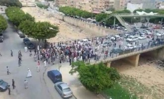 Το Ισλαμικό Κράτος έπνιξε στο αίμα διαδήλωση εναντίον του στη Λιβύη (βίντεο)