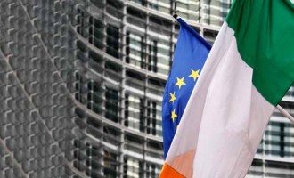 Πώς η Ε.Ε. υπονόμευσε την Ιρλανδία οδηγώντας την στο μνημόνιο