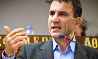Λαπαβίτσας: Το δημοψήφισμα θα φέρει λυσσαλέα αντίδραση των εταίρων
