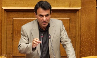 Εκτός ψηφοδελτίων του ΣΥΡΙΖΑ ο Λαπαβίτσας εάν υπογραφεί μνημόνιο