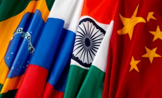 Η αντεπίθεση των BRICS: Πάνω από 20 χώρες θέλουν να ενταχθούν στην ομάδα