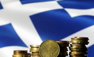 Der Spiegel: Οι Θεσμοί έτοιμοι να χαλαρώσουν τη λιτότητα στην Ελλάδα