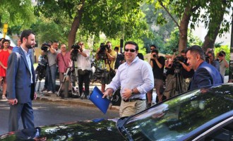 Τι ειπώθηκε πίσω από τις κλειστές πόρτες της ΠΓ του ΣΥΡΙΖΑ – Οι προτάσεις Τσίπρα