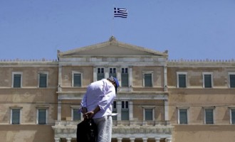 Έκθεση καταπέλτης της Βουλής: Δεν αποκλείει χρεοκοπία και Grexit
