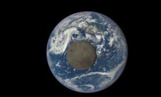 Στο «φως» η σκοτεινή πλευρά της σελήνης από τη NASA (βίντεο)