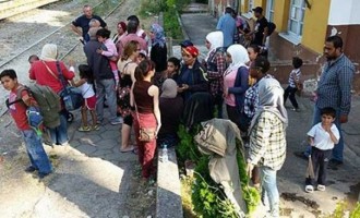 “Δίχως προβλήματα” φεύγουν οι πρόσφυγες από την Ελλάδα μέσω Σκοπίων