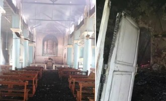 Η Αλ Κάιντα έκαψε εκκλησία 150 ετών στην Υεμένη (φωτο)