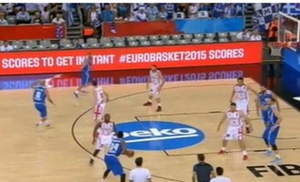 Συνεχίζει αήττητη η Ελλάδα στο Eυρωμπάσκετ – Nίκησε 79-68 την Γεωργία