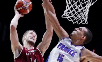 Ευρωμπάσκετ: Στα ημιτελικά η Γαλλία νίκησε 84-70 την Λετονία