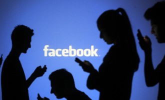 «Έπεσε» το Facebook έπεσε και η μετοχή του