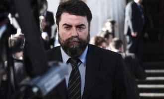 Για “μονταζιέρα” και “κομματικό κράτος” κατηγόρησε ο Οικονόμου τον ΣΥΡΙΖΑ