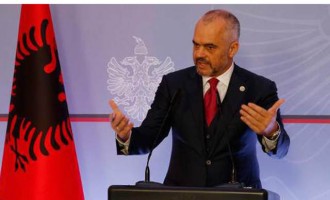 200 εκατ. ευρώ σε offshore έχει ο Αλβανός πρωθυπουργός, Έντι Ράμα