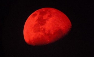 Την επόμενη φορά που θα δούμε “Κόκκινο Φεγγάρι” θα είναι το 2033