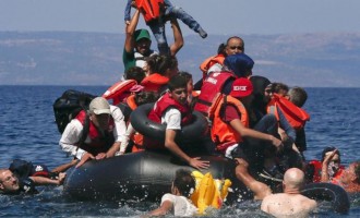 Κομισιόν: Μειώθηκαν οι προσφυγικές ροές στο Αιγαίο
