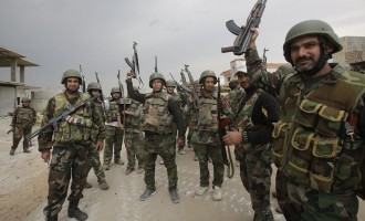 30.000 στρατιώτες συγκέντρωσε ο Άσαντ στη βόρεια Συρία για μεγάλη επίθεση – Στόχος η Ιντλίμπ (χάρτης)