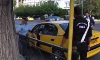 Ο βουλευτής του ΣΥΡΙΖΑ που ορκίστηκε με δάκρυα στα μάτια (βίντεο)