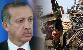 Ο Ερντογάν κατηγορεί τις ΗΠΑ ότι βοηθούν τους Κούρδους “τρομοκράτες”
