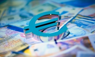 Κατώτατη εθνική σύνταξη 180 ευρώ απαιτούν οι δανειστές – Διαψεύδει ο Κατρούγκαλος
