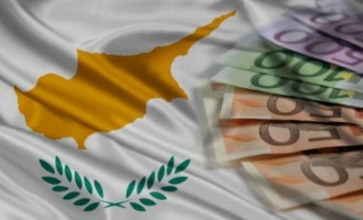 Η Κύπρος αυξάνει τους μισθούς στο Δημόσιο – Από 40 έως 80 ευρώ