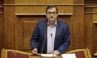 Μαντάς: Ο Μητσοτάκης δεν εκπληρώνει τη συνταγματική επιταγή για συγκρότηση ΕΣΡ