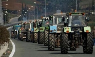 Οι αγρότες βγάζουν τα τρακτέρ στην Εθνική Οδό
