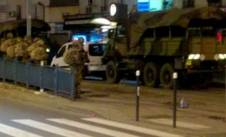 Στους δρόμους του Παρισιού ο στρατός (φωτογραφίες)