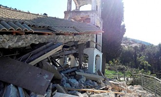 Ο Κουρουμπλής ανακοίνωσε κονδύλι 1,5 εκατ. ευρώ στη σεισμόπληκτη Λευκάδα