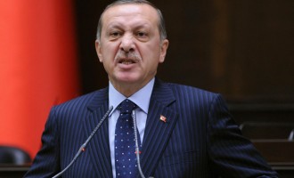 Ο Ερντογάν καλεί σε κοινό μουσουλμανικό μέτωπο ενάντια στο Ισλαμικό Κράτος