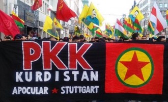 Οι Γερμανοί διαδηλώνουν υπέρ των Κούρδων και κατά της Τουρκίας