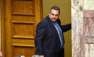 Βουλευτής του ΣΥΡΙΖΑ αποκαλεί… ανέκδοτο την πρόταση Καμμένου