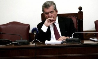 Μητρόπουλος για την ποινική του δίωξη: Μέθοδοι μαφίας και αριστερή αλητεία