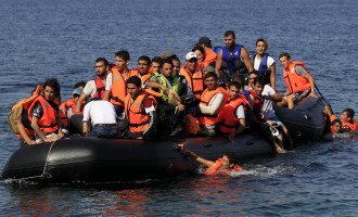 Συνεχίζεται το “τσουνάμι” προσφύγων με τη νέα χρονιά