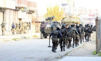 Στην Τουρκία γίνεται πόλεμος – Οι Κούρδοι σφάζονται – Κανείς δεν μιλάει (βίντεο)