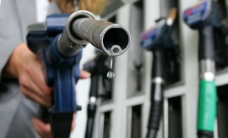 Έρχεται νέα βενζίνη και ετικέτες στα πρατήρια καυσίμων
