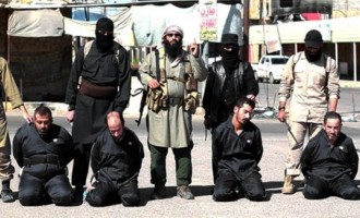 Το Ισλαμικό Κράτος έλιωσε 5 ανθρώπους κάτω από μπουλντόζα!
