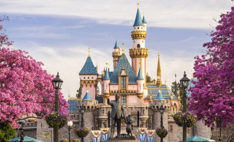 Η Disneyland ψάχνει 45 Έλληνες για εργασία στο Παρίσι – Ποια προσόντα απαιτούνται