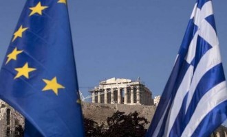 Stratfor: Γιατί είναι κρίσιμος μήνας για την Ελλάδα ο Μάιος
