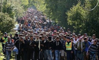 Γερμανική… οργάνωση! Το Βερολίνο “έχασε” 130.000 πρόσφυγες – “Εξαφανίστηκαν”