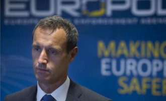 Διευθυντής Europol: Έρχεται πολύνεκρο τρομοκρατικό χτύπημα στην Ευρώπη
