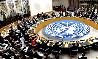 Κίνηση ματ: Στο Συμβούλιο Ασφαλείας του ΟΗΕ η Ελλάδα για το προσφυγικό