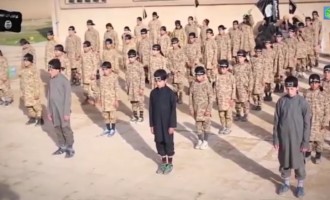 Το Ισλαμικό Κράτος εκπαίδευσε 1.000 σκλαβάκια Γιαζίντι για παιδιά στρατιώτες