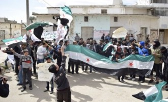 Η Αλ Κάιντα απαγόρευσε διαδήλωση κατά του Άσαντ στην Ιντλίμπ (μπερδευτήκατε;)