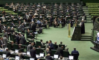 Ιρανός βουλευτής: Το κοινοβούλιο δεν είναι χώρος για γαϊδάρους και γυναίκες