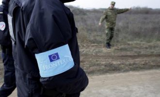 Η Πολωνία στέλνει 120 συνοριοφύλακες στην Ελλάδα