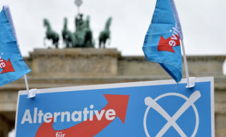 Δημοσκοπήσεις Γερμανία: Παραμένει δεύτερο το ακροδεξιό AfD παρά τα σκάνδαλα