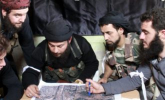 Το Ισλαμικό Κράτος ελέγχει το 90% του Γιάρμουκ στη Δαμασκό