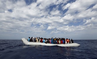 Στη Λιβύη 450.000  πρόσφυγες έτοιμοι να διασχίσουν τη Μεσόγειο